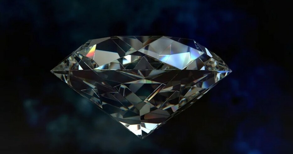 Продадоха диамант за 26.6 милиона долара