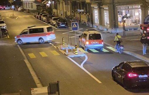 Първо ВИДЕО от стрелбата в швейцарски град, хора лежат по земята 