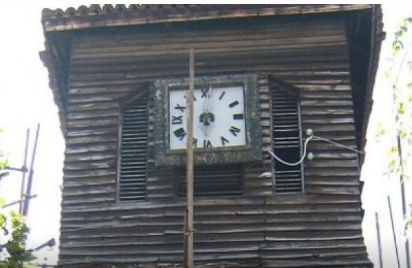 Какви тайни крие часовниковата кула в Благоевград