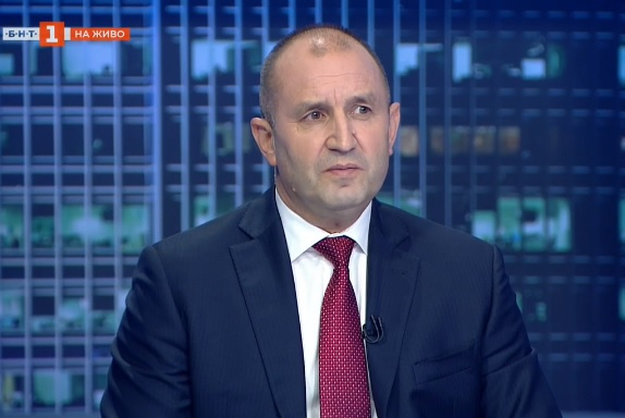 Румен Радев каза ще прави ли партия 