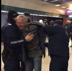 СДВР изброи зулумите на арестувания в метрото без маска Александър Долев 