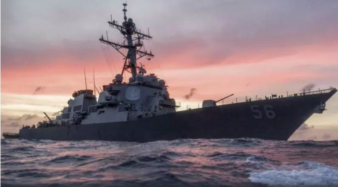 САЩ с позиция след екшъна с US разрушител, който навлезе в руски води