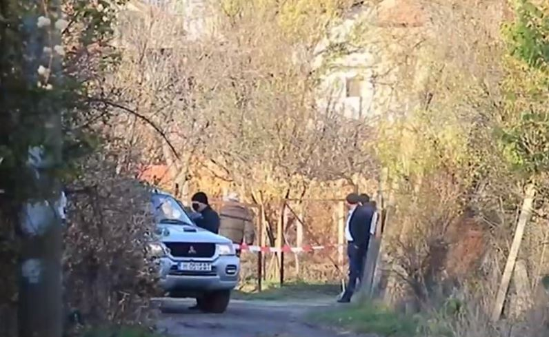 Само в БЛИЦ: Още двама арестувани за жестокото двойно убийство в Шумен