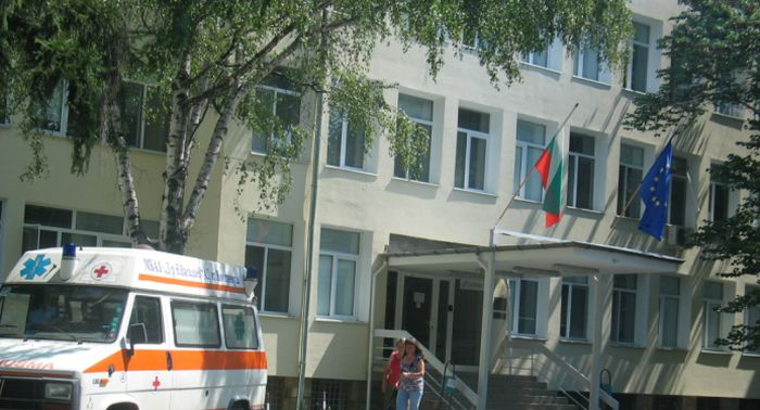 Българска болница обслужва по 100 души на ден с COVID-19 симптоми