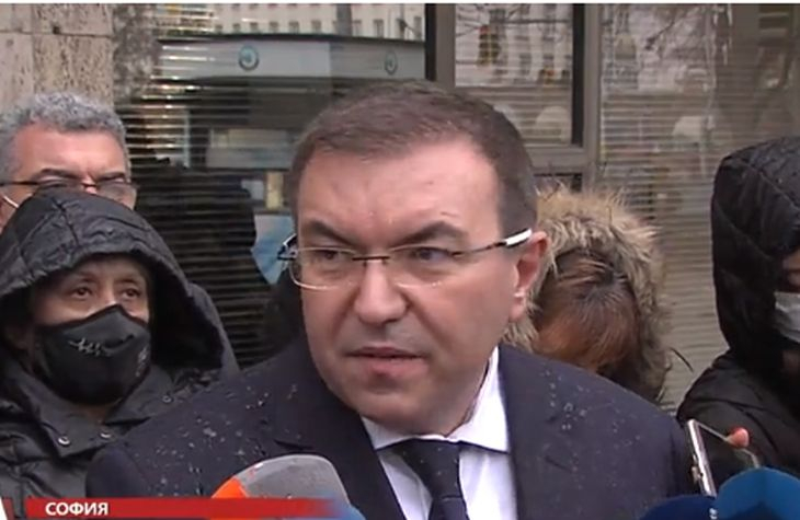 Министър Ангелов обяви на коя дата ще се проведат изборите и при какви мерки