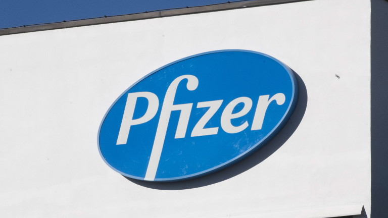 Pfizer отхвърли обвинения, че ваксината му е противопоказна за хора с алергии