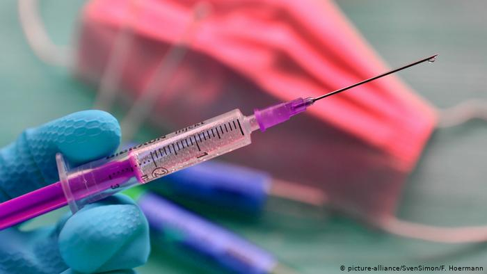 Задължително ваксина срещу COVID-19 при пътуване в Европа?