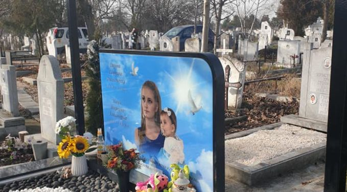 Дори след смъртта им! Нещо ужасяващо сполетя убитите Дарина и дъщеря й Никол ВИДЕО