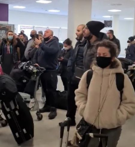 Горещи новини за българските граждани, блокирани на летището в Единбург