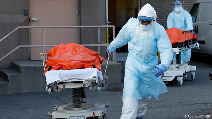 CNN: Декември е най-смъртоносният месец от старта на епидемията в САЩ