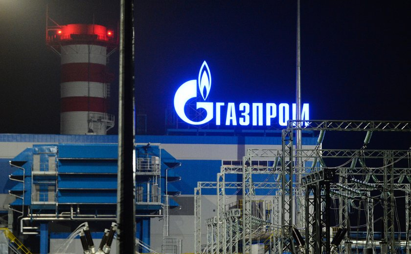 Официално: "Газпром" вече доставя газ на Сърбия по новия маршрут през България