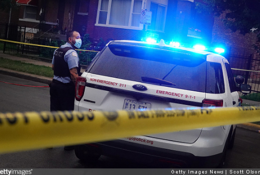 Петима убити и 25 ранени при редица престрелки в Чикаго 