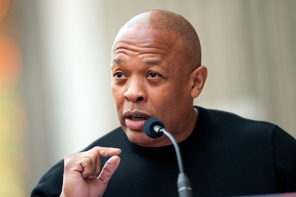 Dr. Dre с първи думи от болницата