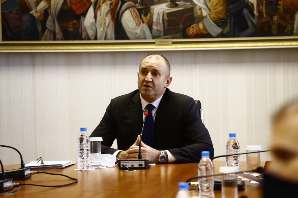 Кметът на Раковски с призив към Радев за датата на изборите