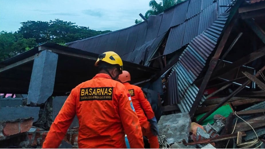Трус от 6.2 по Рихтер в Индонезия взе жертви