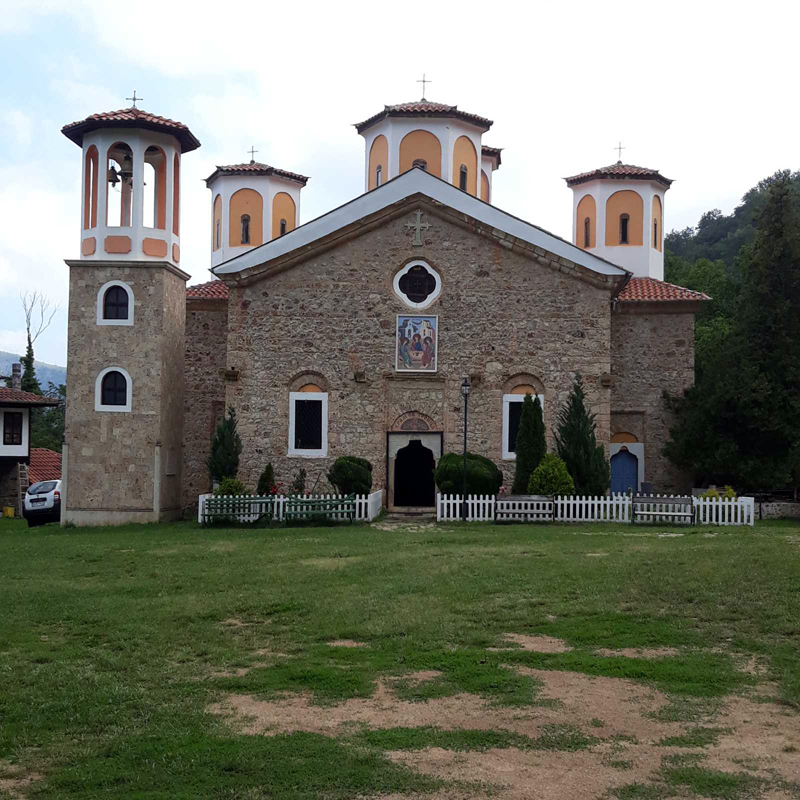 „Св. Троица“ е сред най-древните манастири в Балкана
