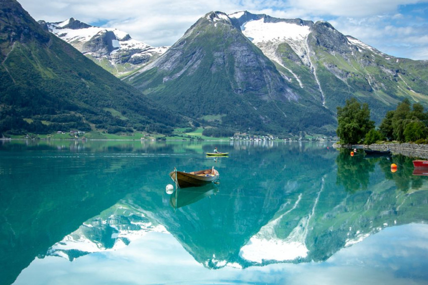 Мощни ледници, тюркоазени езера и огромни водопади: Добре дошли в норвежкото царство на природата