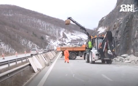 Очевидци разказват за ужаса на АМ Струма ВИДЕО