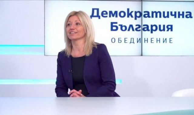 Шефка от ДСБ увери Слави Трифонов, че ще върнат държавната субсидия