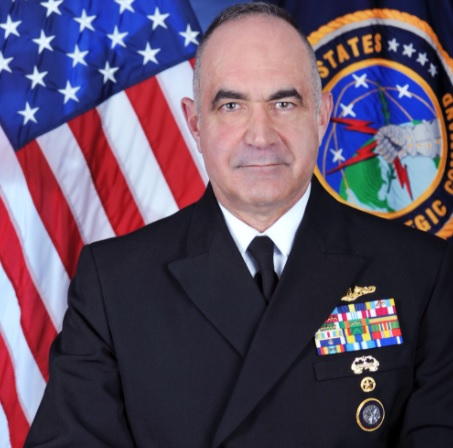 Американски адмирал предупреди за заплаха от ядрена война с Китай и Русия