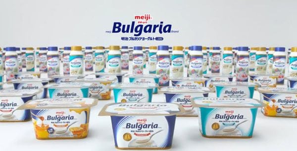 Как голяма японска корпорация рекламира България с продукта си 