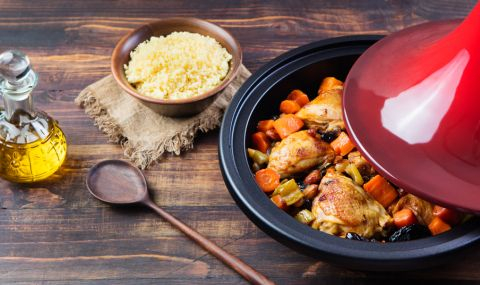 Тази рецепта за вечеря е просто един път: Пилешко по марокански