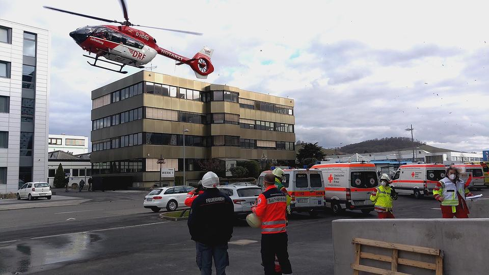 Извънредна ситуация в офис сграда на Lidl в Германия, тече евакуация ВИДЕО 