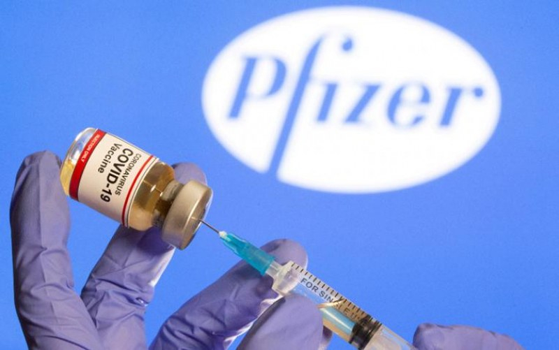 Учените с призив към световните правителства за ваксината Pfizer