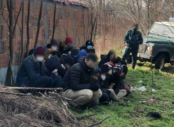 Прокуратурата погна четирима мъже от Хасково, опитали се да прекарат 24 афганистанци незаконно през България