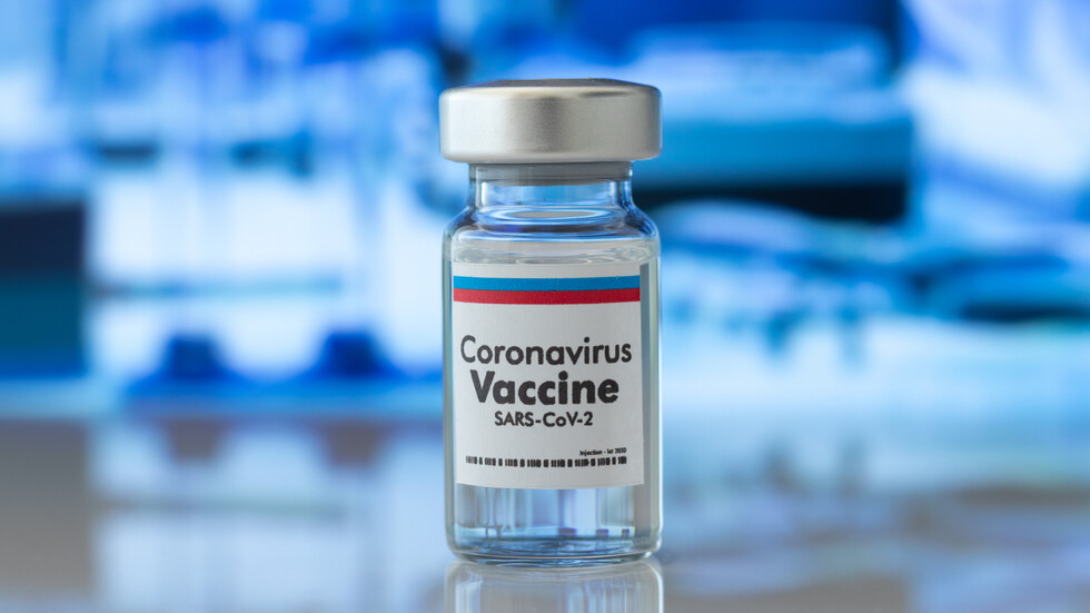 Експерти от ЕМА отиват в Русия за ваксината срещу К-19