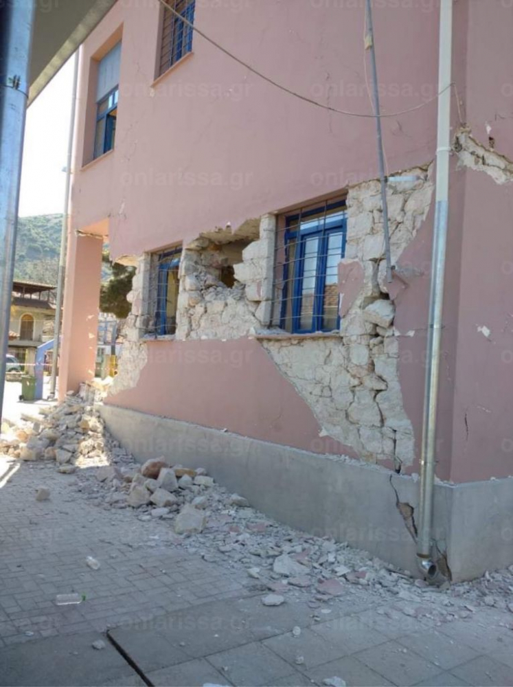 Вижте чудовищното земетресение в Гърция с очите на очевидец ВИДЕО