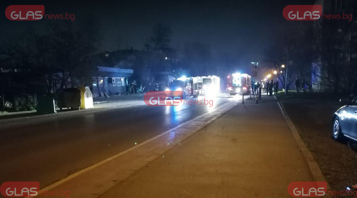 Извънредна ситуация в пловдивски квартал, блокираха движението СНИМКИ 