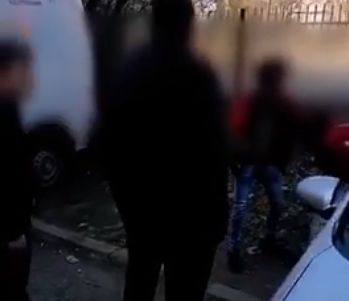 Скандални разкрития за 15-г. хулиган, пребил момче навръх 3 март в Бургас ВИДЕО 