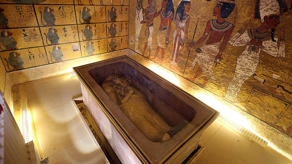 Проклятията: Експерт разказа за смъртни случаи по време на изследването на мумията на Тутанкамон