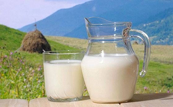 Проверка: Нагла фалшификация и измама с млякото, което ни продават