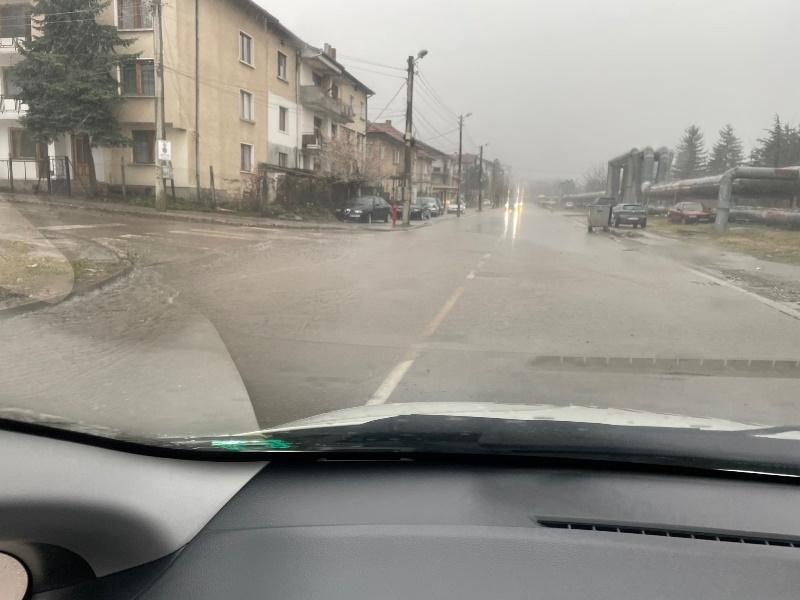 Враца е под вода след адската буря СНИМКИ