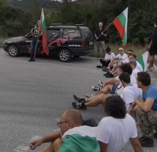 Виден протестър от Пиринско обърна гръб на ДБ в последния момент