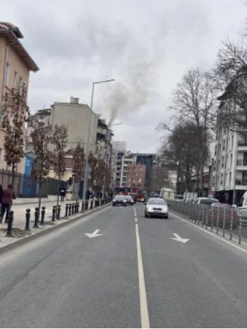 Ужас в центъра на Пловдив, ето какво се случва СНИМКИ/ВИДЕО