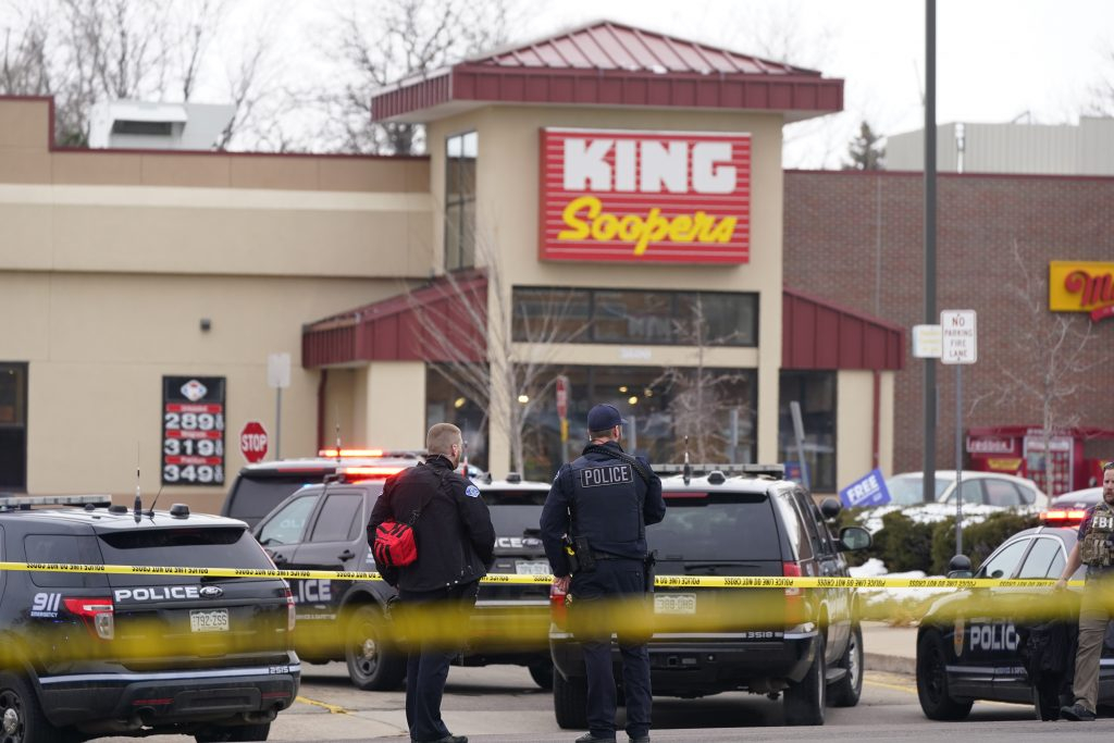 Шокиращи разкрития за касапина, разстрелял 10 души в супермаркет в Денвър