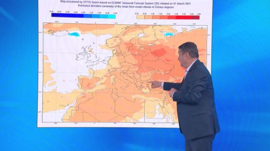 Проф. Георги Рачев се отметна от прогнозата си и обяви, че през април...