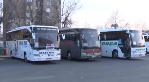 Пристигнаха за гласуване първите автобуси от Турция ВИДЕО