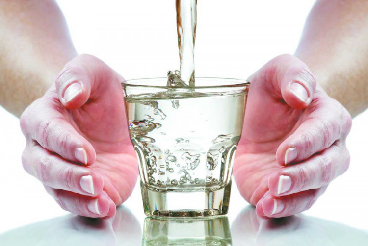 Защо е по-добре да пием трапезна минерална вода