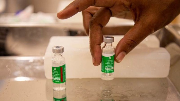 И Австралия преразглежда ваксинацията с "Астра Зенека"