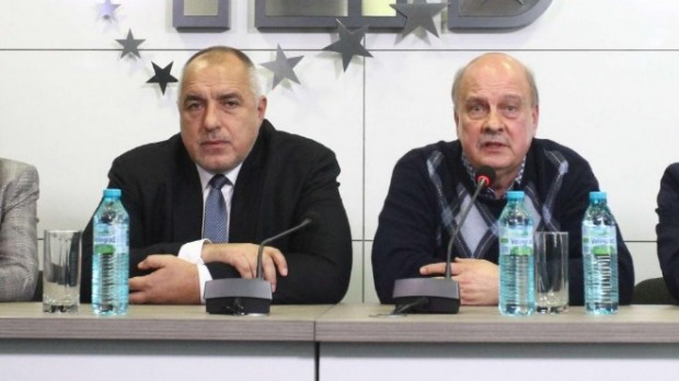 Георги Марков: Борисов ще управлява още 2 години, няма как да седне с Бабикян и Манолова