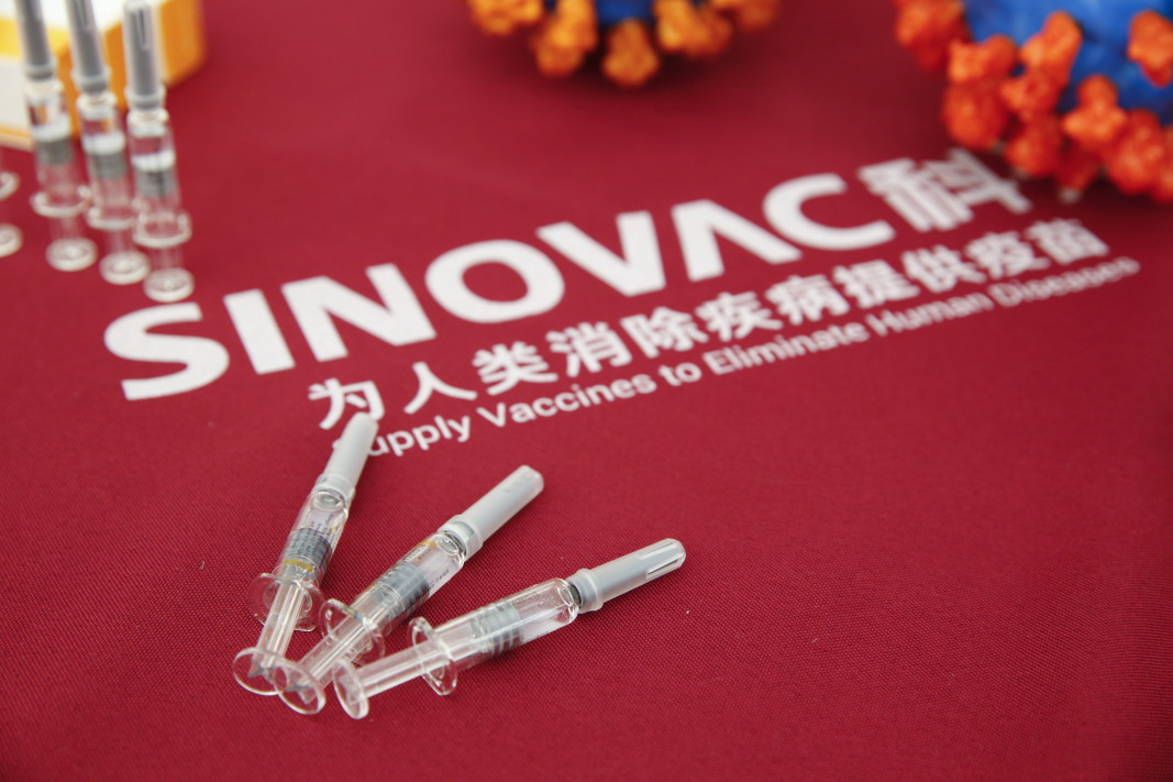 Китай призна, че ваксините им не са достатъчно ефективни