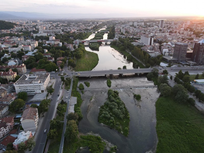 Сериозна авария! Голяма част от Пловдив остана без ток