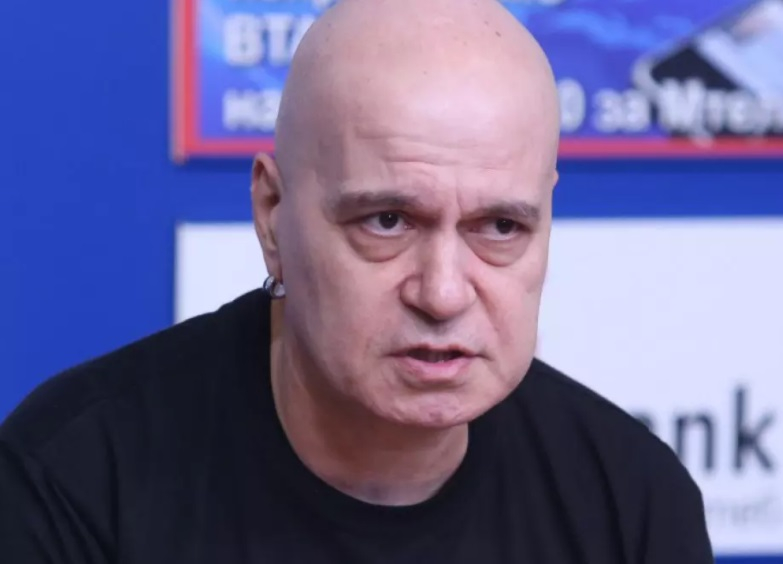 Гърми скандал в партията на Слави заради депутатските листи 