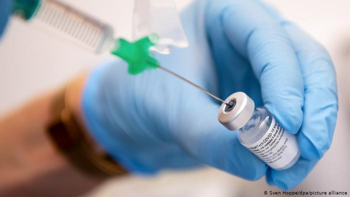 Парадокс: Ударна ваксинация срещу К-19, а инфекциите растат. Защо?