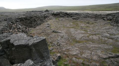 Археолози откриха пещерата, в която е трябвало да започне краят на света СНИМКИ