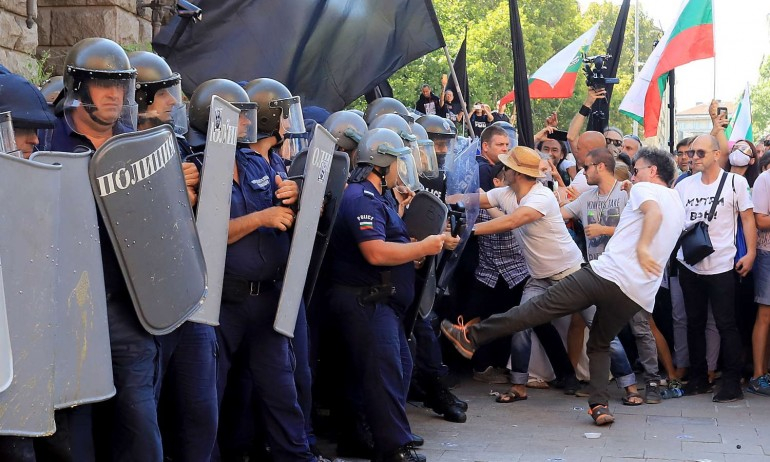Полицейският синдикат се обяви срещу обидите от политици на „еничари“